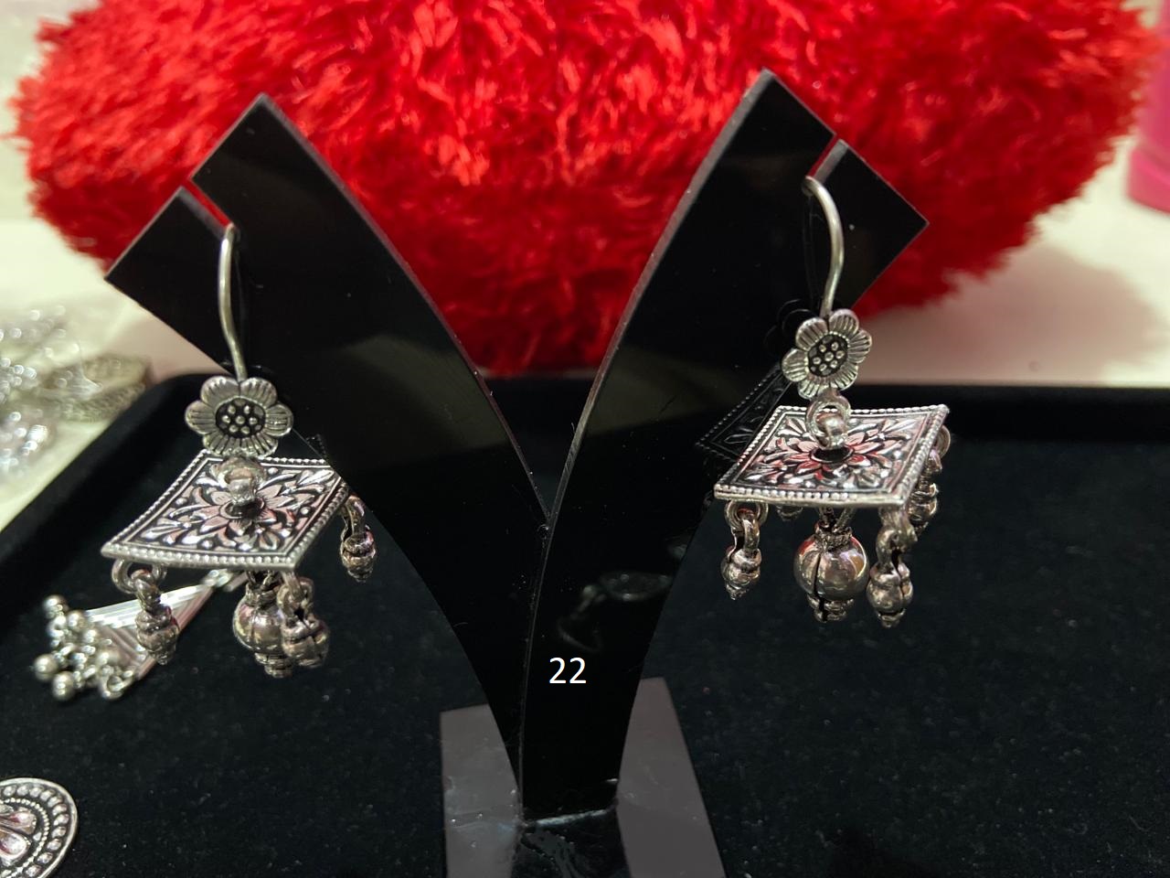 silver women earings